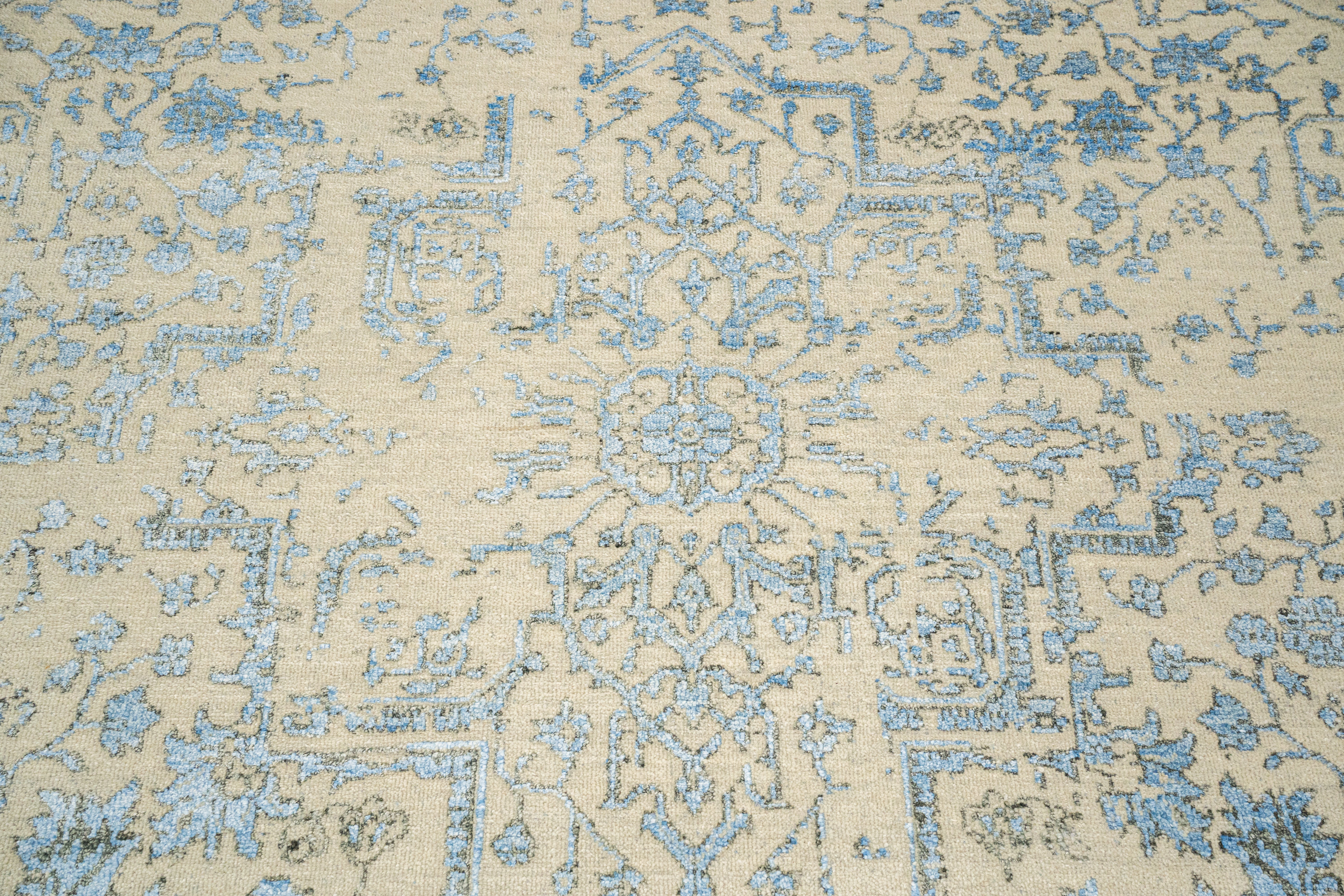 DIA - 2546 SERAPI Cinza Pastel e Azul Sombra